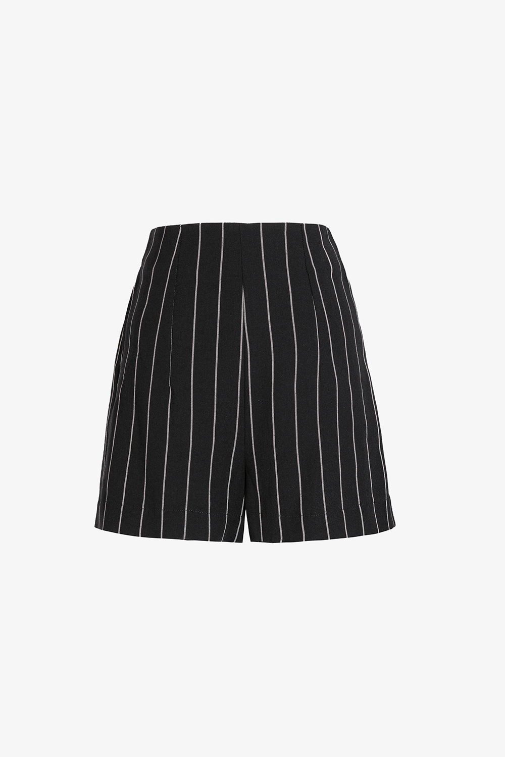 Quần short nữ kẻ sọc màu đen
