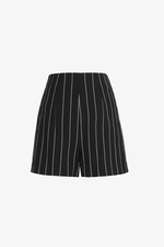 Quần short nữ kẻ sọc màu đen
