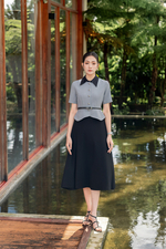 Chân váy midi công sở màu đen dáng xòe