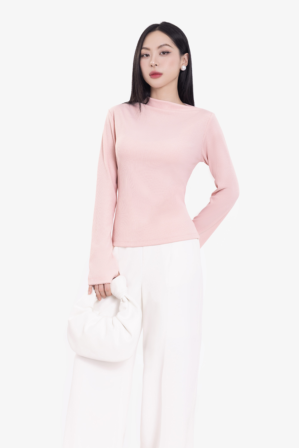 Áo thun nữ ôm tay dài màu hồng