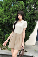 Quần short nữ xếp ly đai bản cài nút