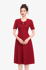 Đầm đỏ dáng chữ A xòe phối nơ
