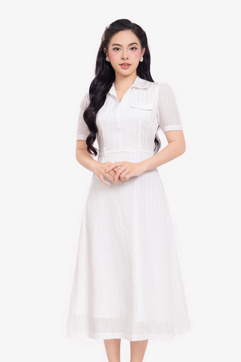 Đầm trắng sọc cổ sơ mi dáng xòe