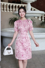 Đầm hoa tafta dáng suông A ngang gối