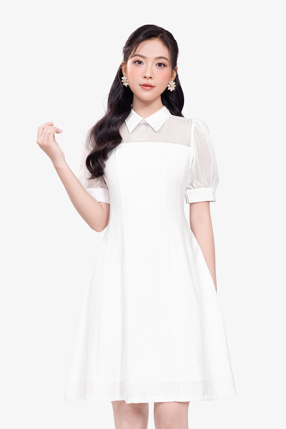 Đầm trắng dáng A xòe cổ sơ mi tay phồng