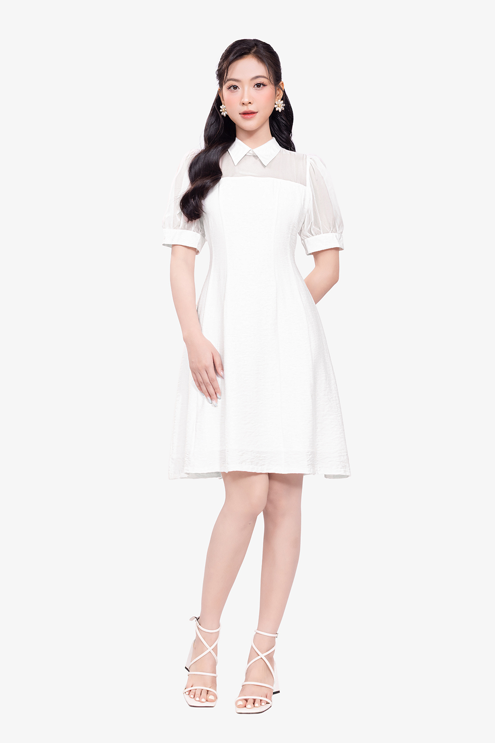 Đầm trắng dáng A xòe cổ sơ mi tay phồng