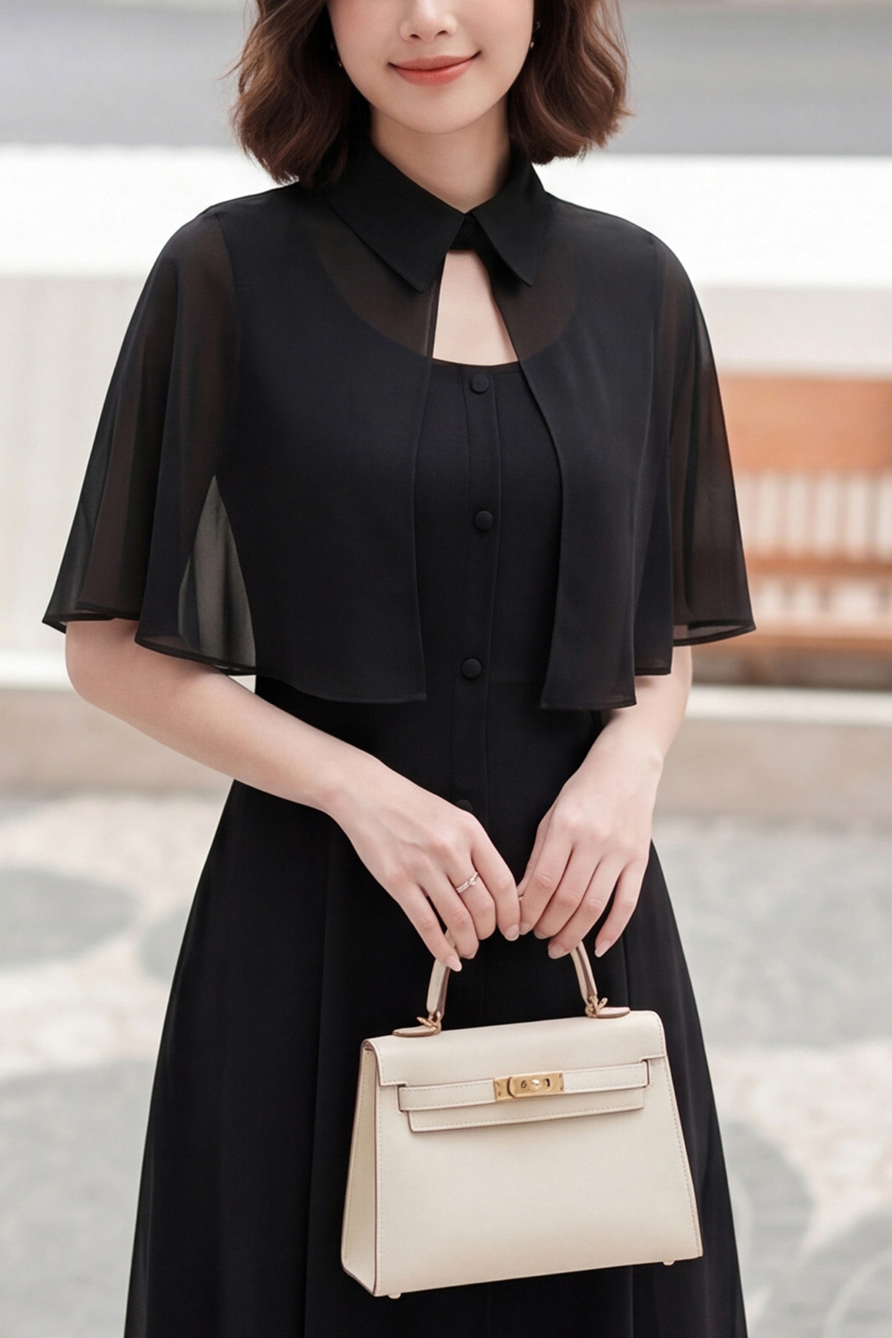 Đầm xòe màu đen đính kèm áo khoác mỏng