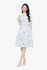Đầm trắng hoa xanh cổ sơ mi dáng xòe